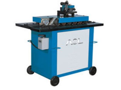 通風(fēng)管道加工設備