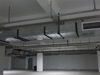 山東通風(fēng)管道廠(chǎng)家介紹螺旋風(fēng)管的安裝注意事項